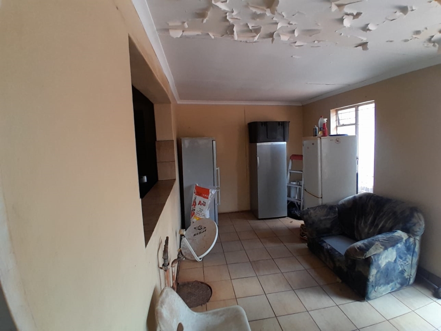 5 Bedroom Property for Sale in Kathu Northern Cape